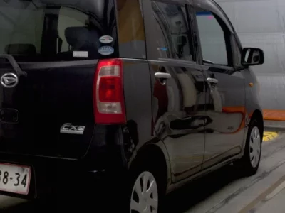 Daihatsu TANTO EXE