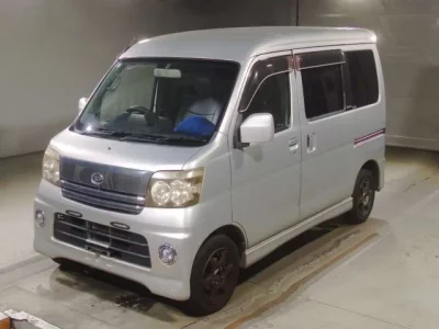 Daihatsu Atrai Wagon