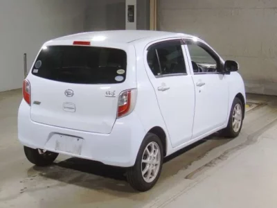 Daihatsu MIRA E S