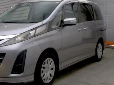 Mazda BIANTE