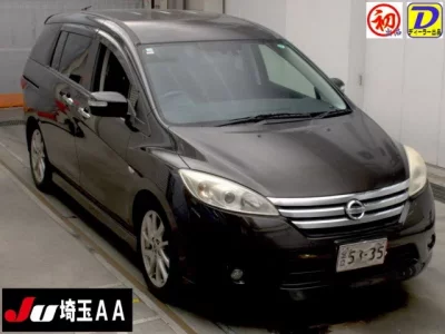 Nissan LAFESTA