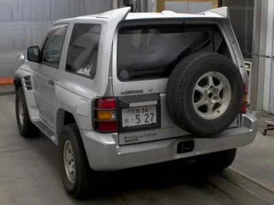 Mitsubishi PAJERO
