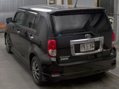 Toyota COROLLA RUMION