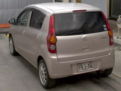 Daihatsu MIRA