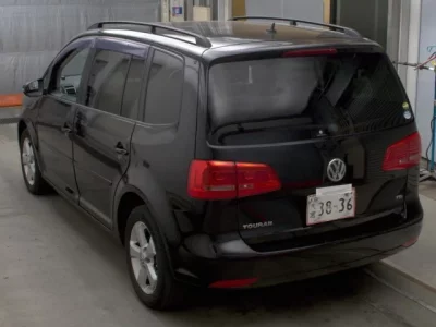 Volkswagen GOLF TOURAN