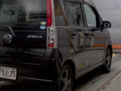 Subaru STELLA