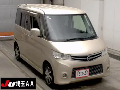 Nissan ROOX
