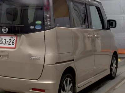 Nissan ROOX
