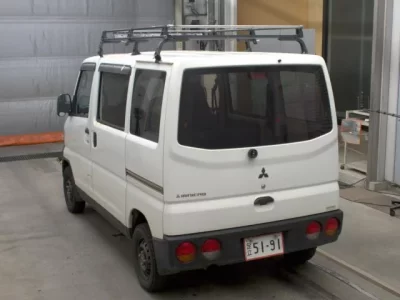 Mitsubishi MINICAB VAN