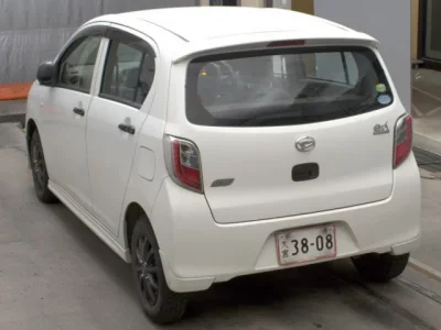 Daihatsu MIRA E S