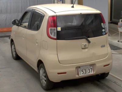 Suzuki MRWAGON
