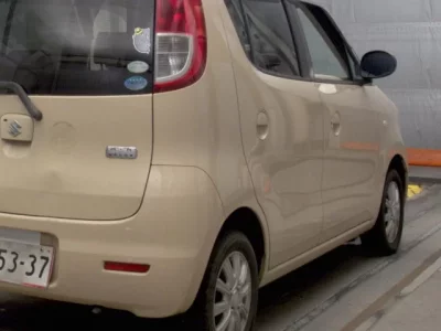 Suzuki MRWAGON