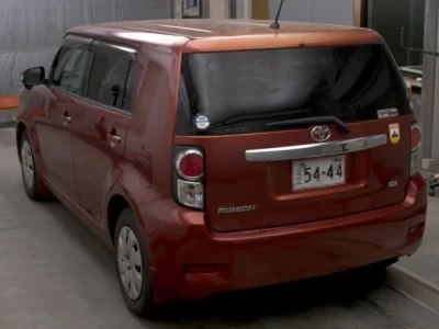 Toyota COROLLA RUMION
