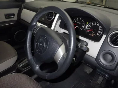 Mazda VERISA