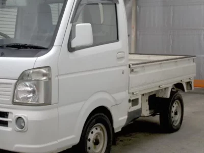 Nissan CLIPPER TRUCK