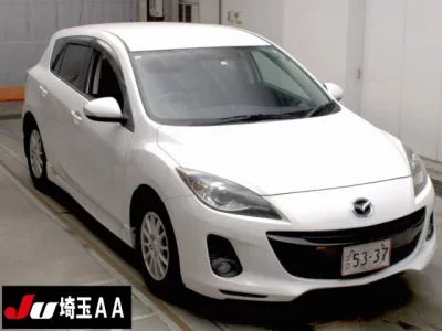 Mazda AXELA