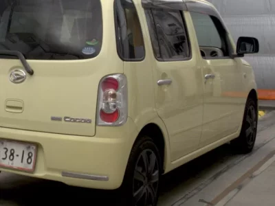 Daihatsu MIRA