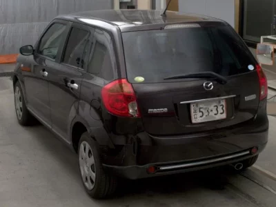 Mazda VERISA