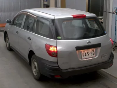 Nissan AD