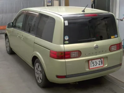Nissan LAFESTA