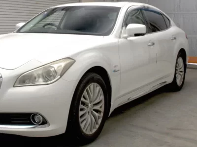 Nissan CIMA