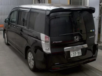 Honda STEP WAGON