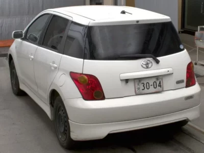 Toyota IST