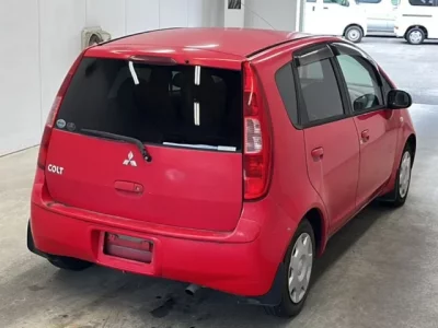 Mitsubishi COLT