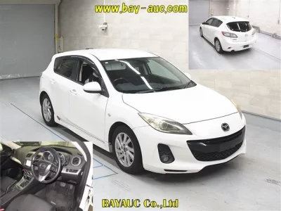 Mazda AXELA
