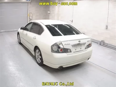 Nissan FUGA