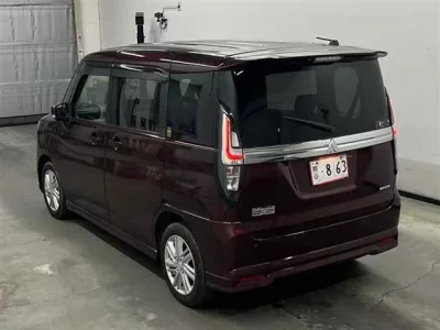Mitsubishi DELICA D2
