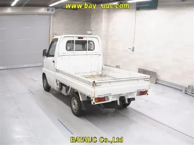 Nissan CLIPPER TRUCK