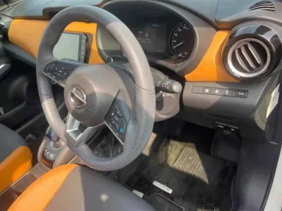 Nissan KIX