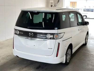 Mazda BIANTE