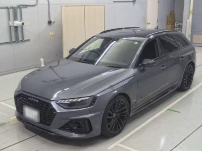 Audi RS4