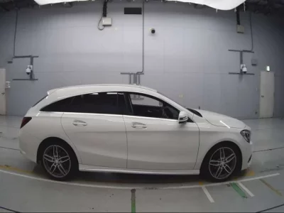 Mercedes-Benz CLA CLASS