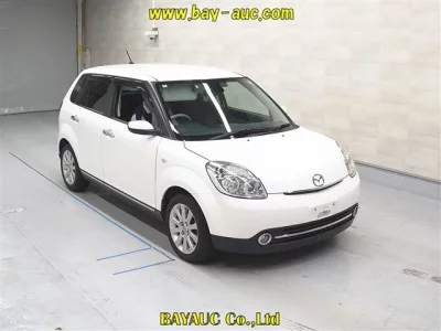 Mazda VERISA