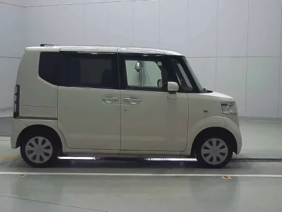Honda N BOX PLUS
