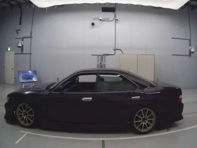 Nissan LAUREL