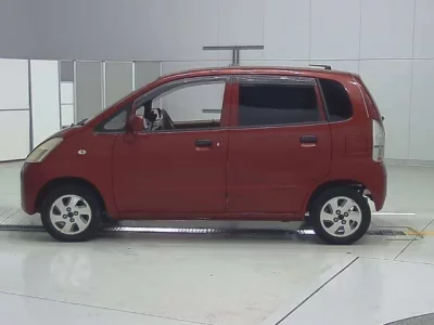 Suzuki MRWAGON