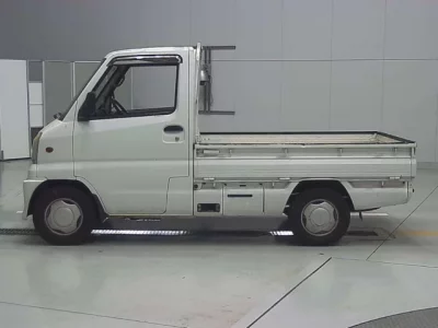 Mitsubishi MINICAB TRUCK