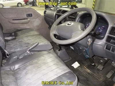 Mazda BONGO VAN