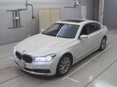 BMW 7-Series