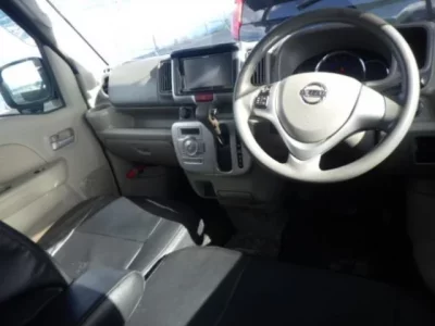 Nissan CLIPPER RIO