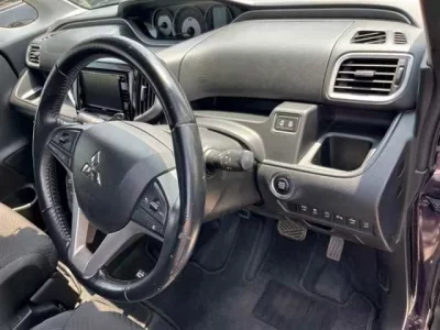 Mitsubishi DELICA D2