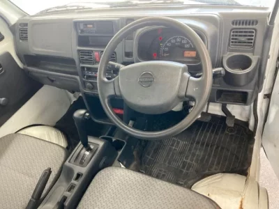 Nissan CLIPPER TRUCK