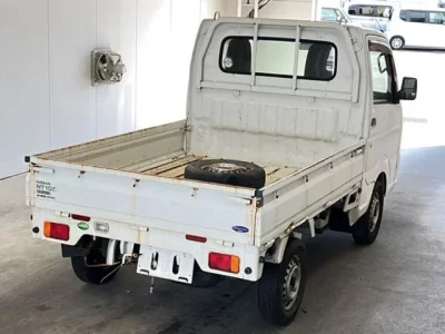 Nissan CLIPPER TRUCK