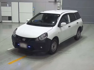 Nissan AD