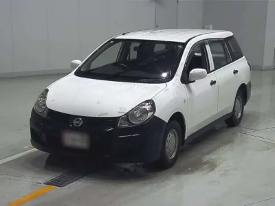 Nissan AD