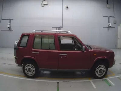Nissan RASHEEN